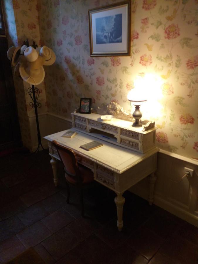 Le Jardin Secret Bed and Breakfast Saint-Antonin Exteriör bild